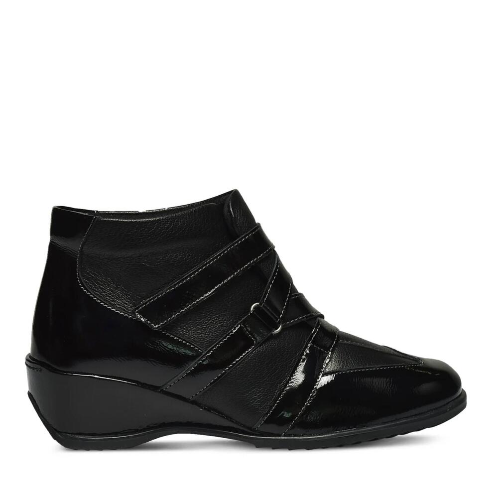 NEW SPRING STEP SHOES women's allegra bootie in black patent